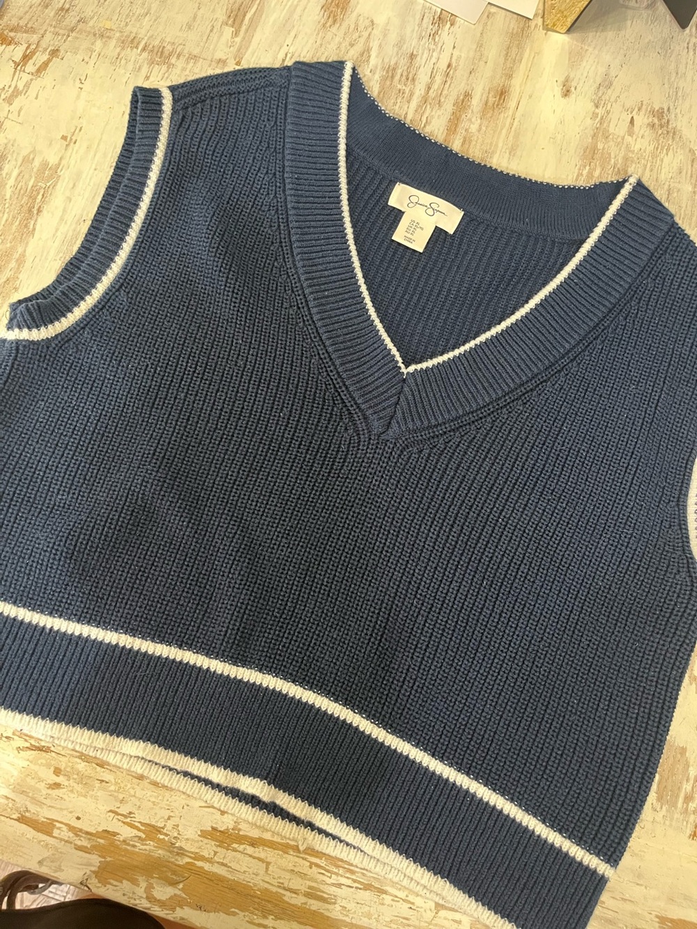 Jessica Simpson Navy Sleeveless V-Neck Knit Sweater Vest cotton poly